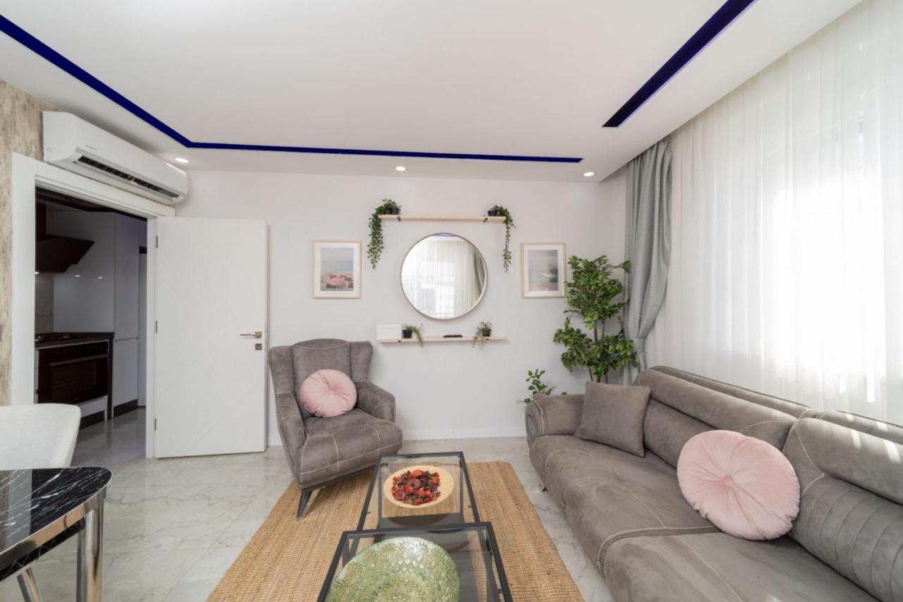 Modern Flat Near Beach In Antalya Apartment Ngoại thất bức ảnh